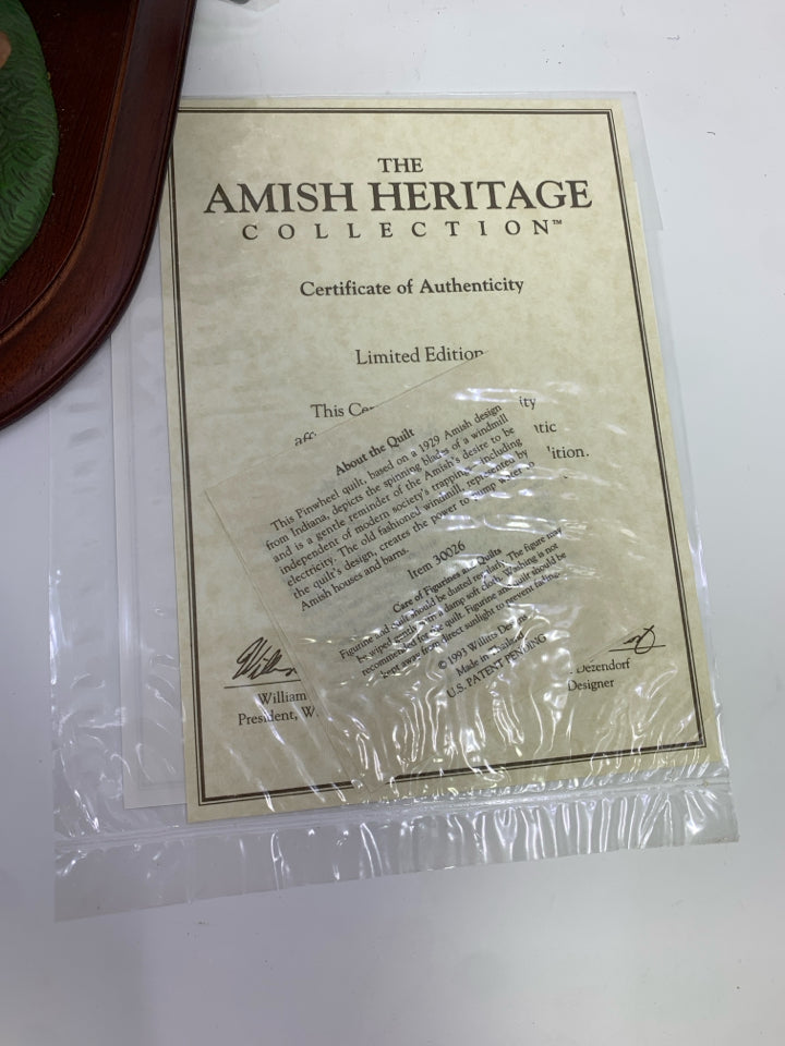 THE AMISH HERITAGE COLLECTION- TAKING DOWN THE CLOTHES W/QUILT.