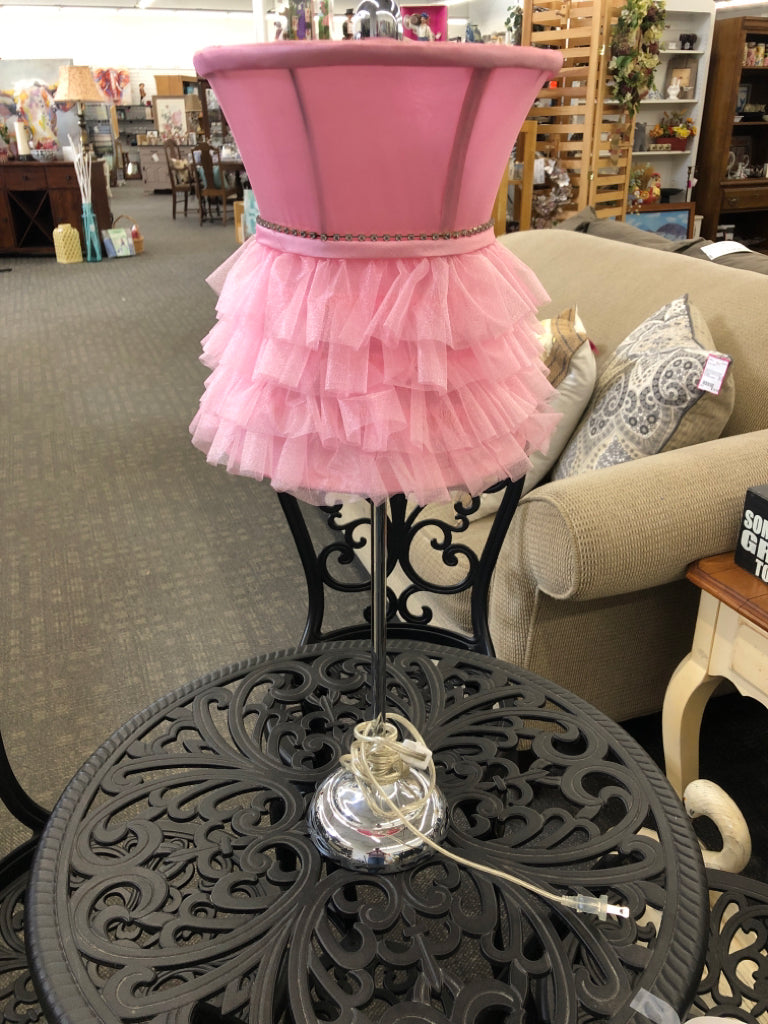 PINK RUFFLED SHADE LAMP.