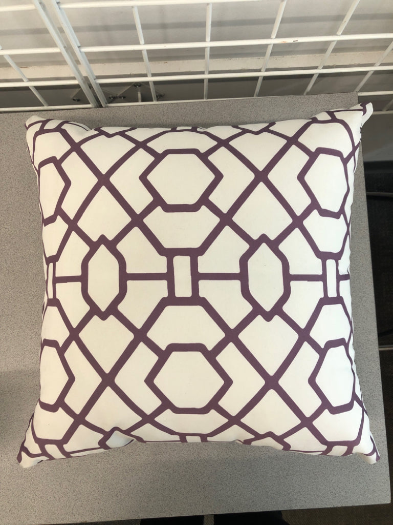 DOUBLE-SIDED PURPLE GEOMETRIC PILLOW.