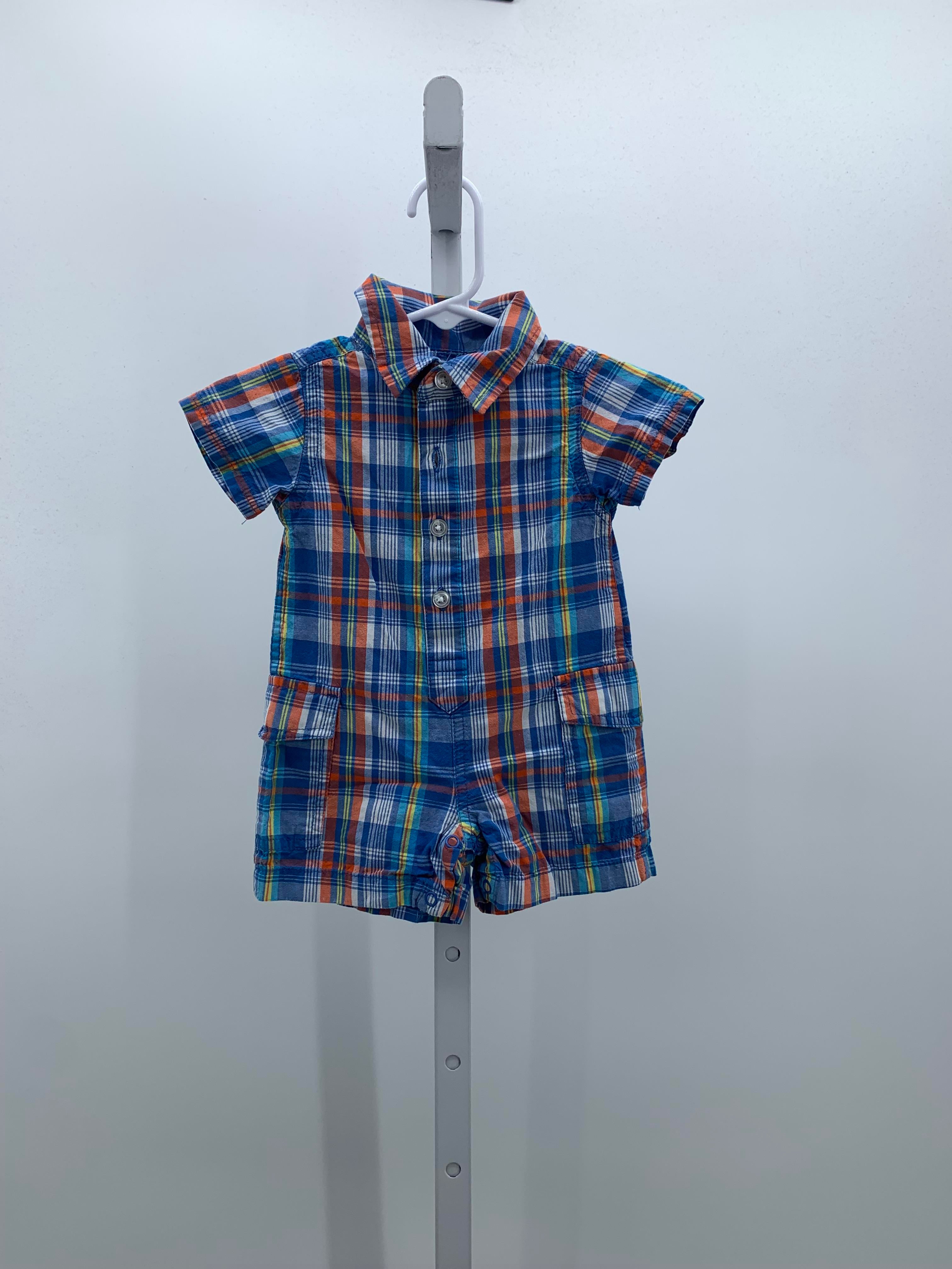 PLAID BTN DOWN