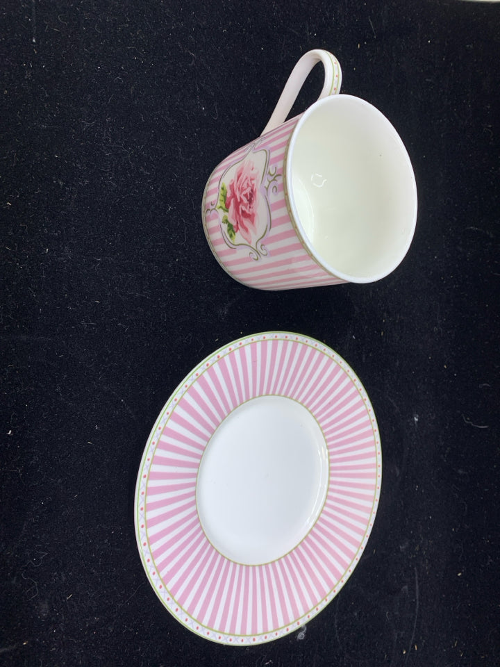 LAURA ASHLEY TEACUP/SAUCER SET W/BOX.