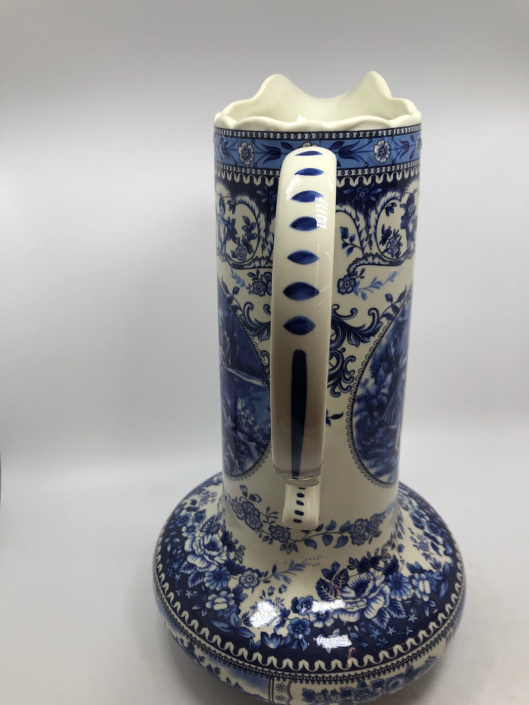 VTG BLUE/WHITE TALL DETAILED PITCHER.