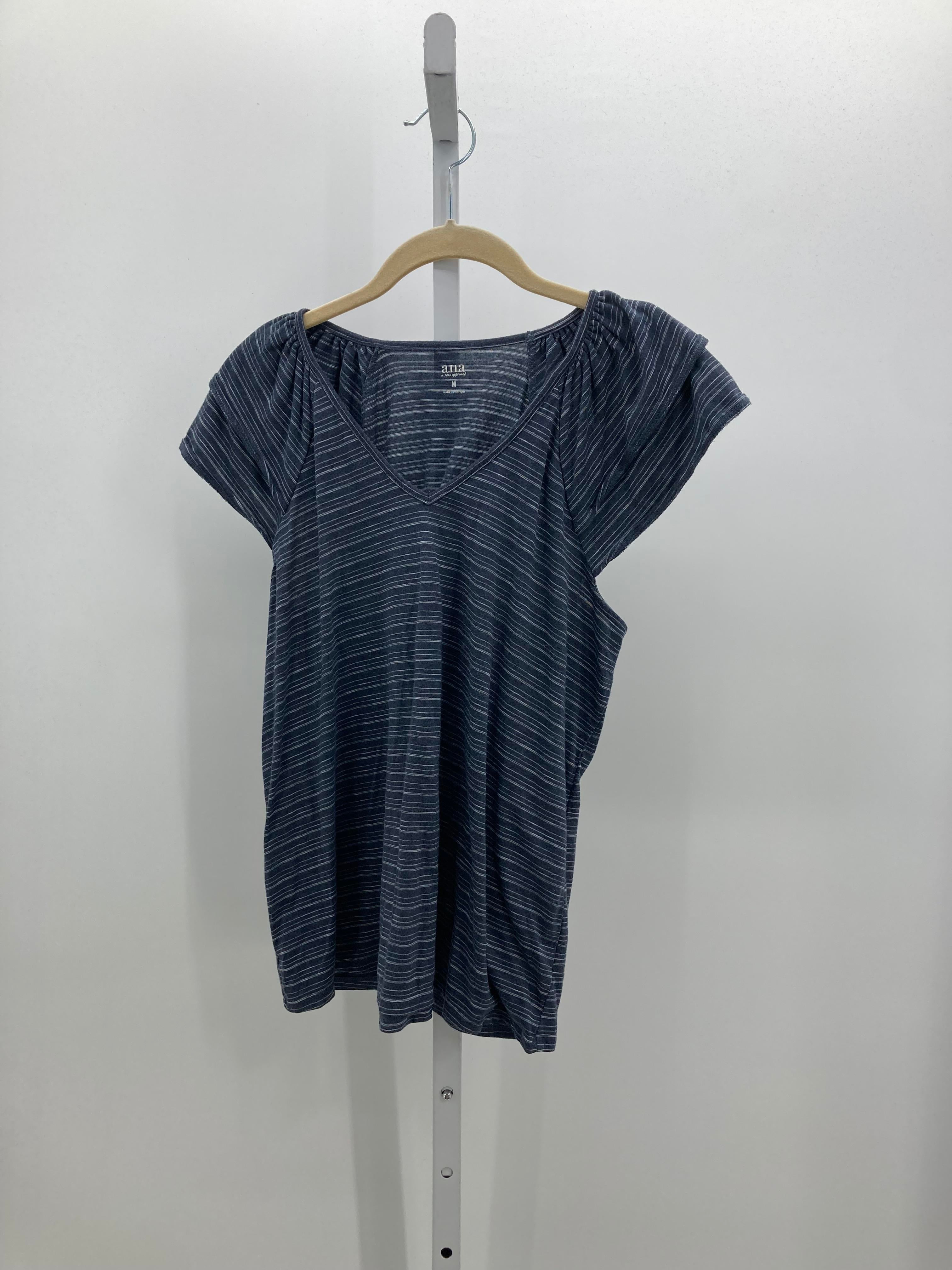A.N.A. Size Medium Misses Short Sleeve Shirt
