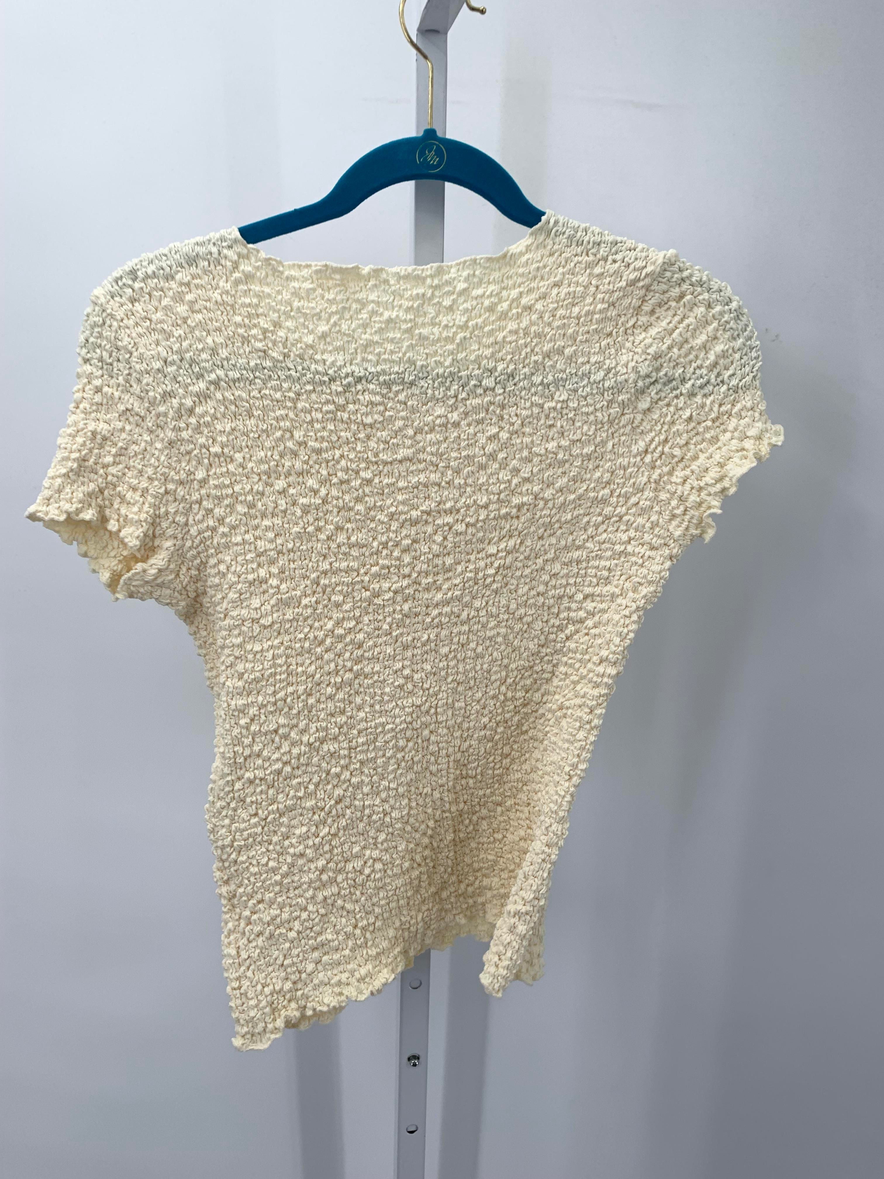 cyrus Size Medium Misses Short Sleeve Shirt