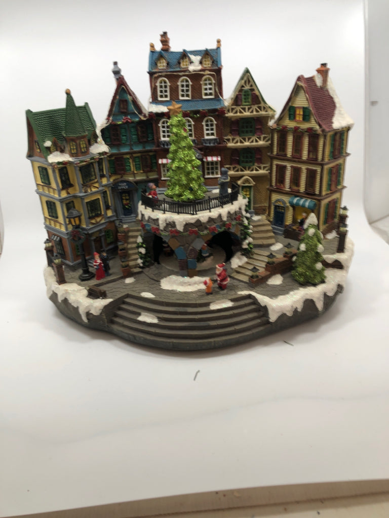 LIGHT UP/MUSICAL CHRISTMAS TOWN.