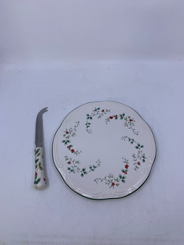 NIB CHEESE TRAY W/ SLICER WINTERBERRY PFALTGRAFF.