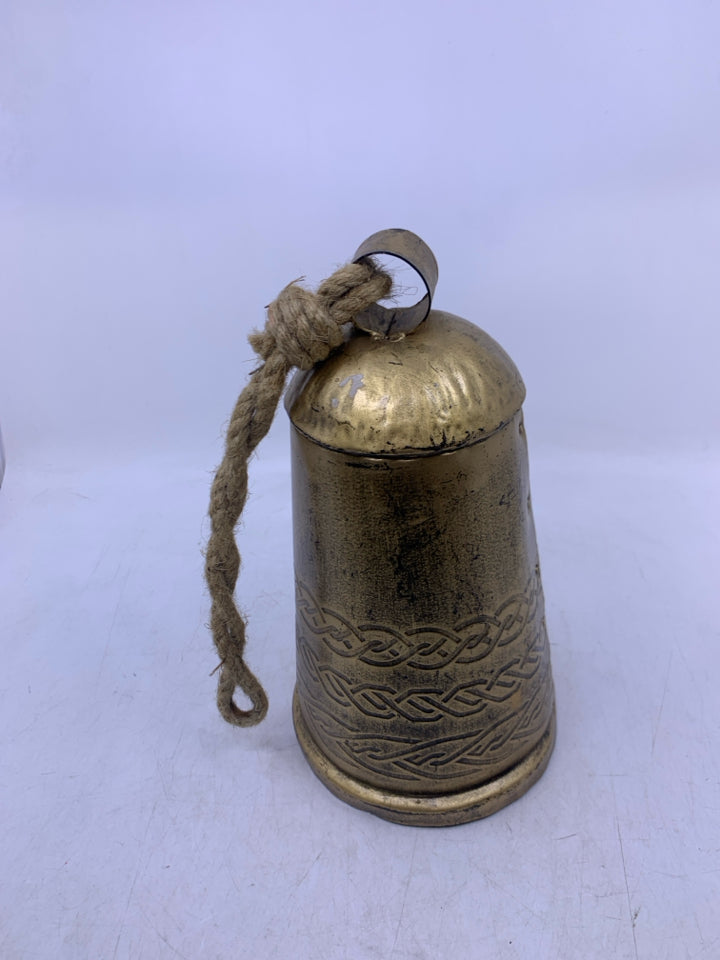 GOLD METAL TEXTURED BELL.