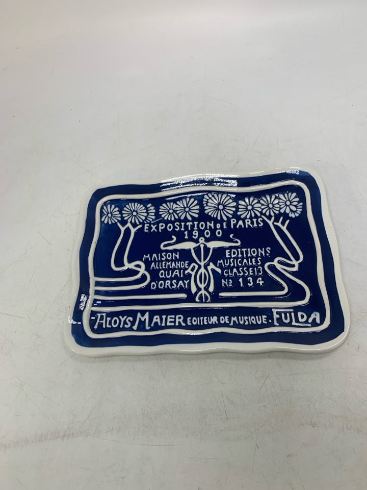 EXPOSITION PARIS EMBOSSED CERAMIC TRAY.
