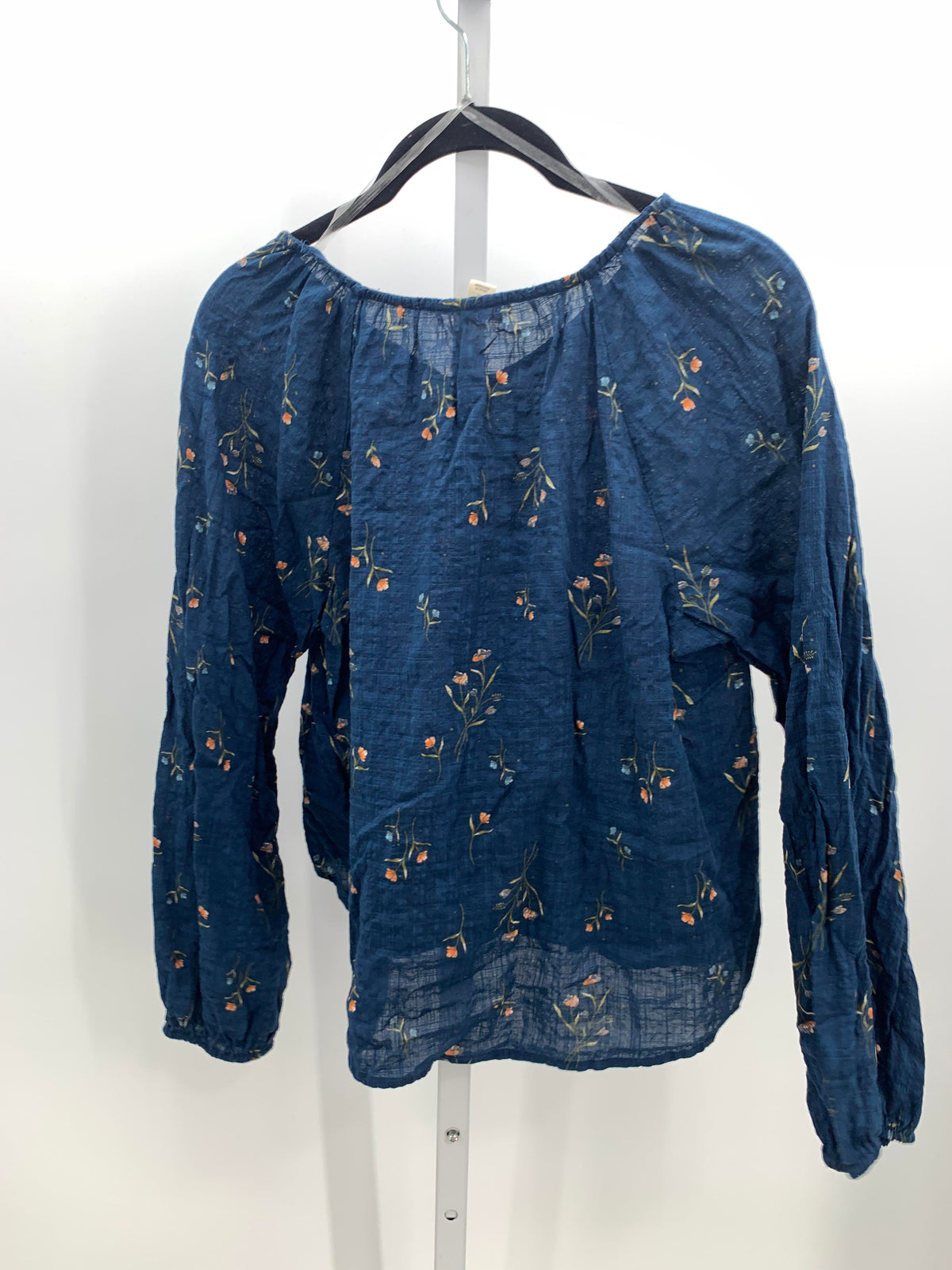 A.N.A. Size Medium Misses Long Sleeve Shirt