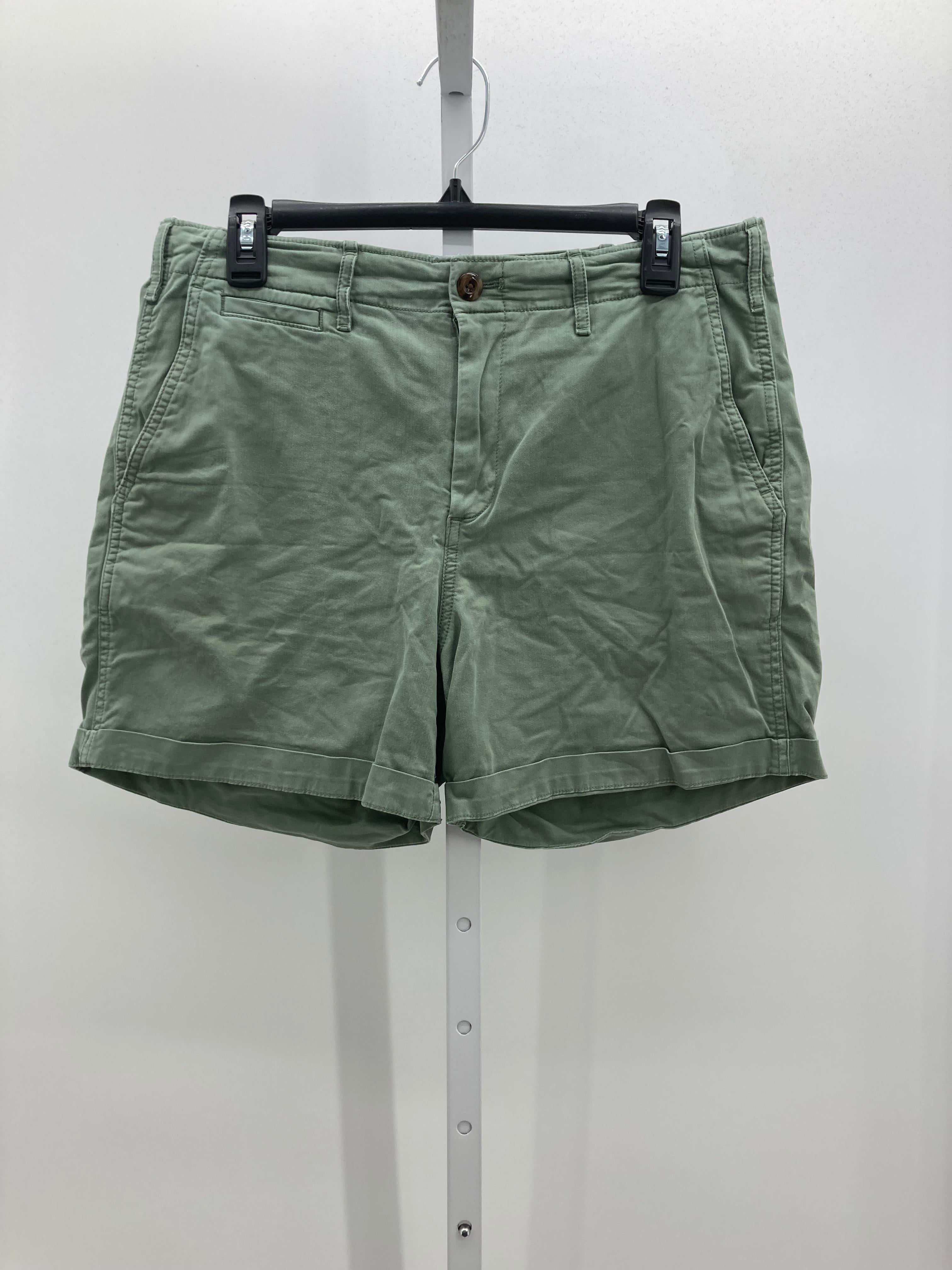 Gap Size 10 Misses Shorts