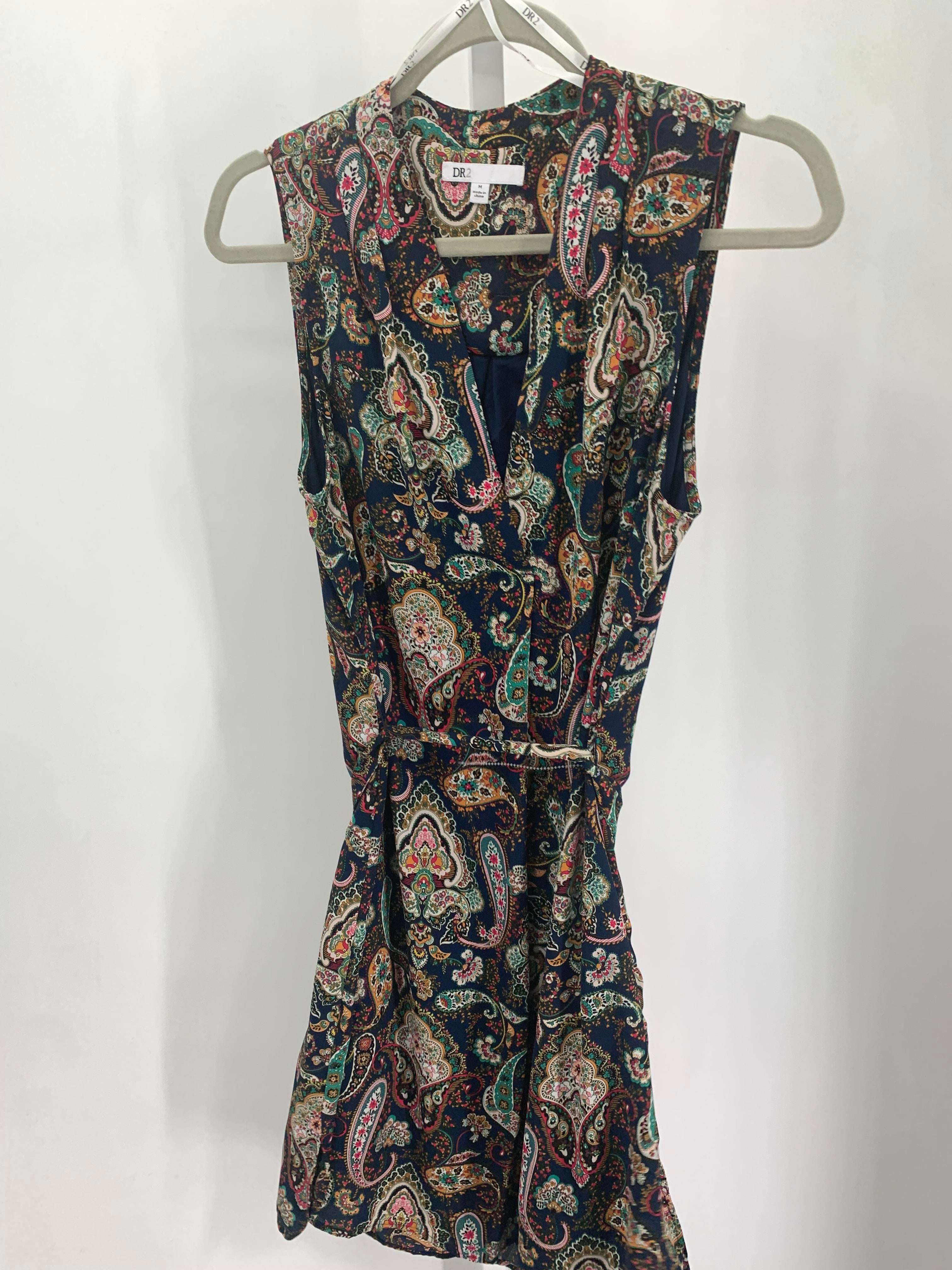 Size Medium Misses Sleeveless Dress
