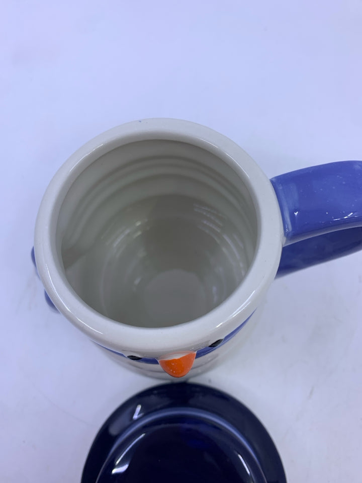 CERAMIC SNOWMAN CUP WITH LID.