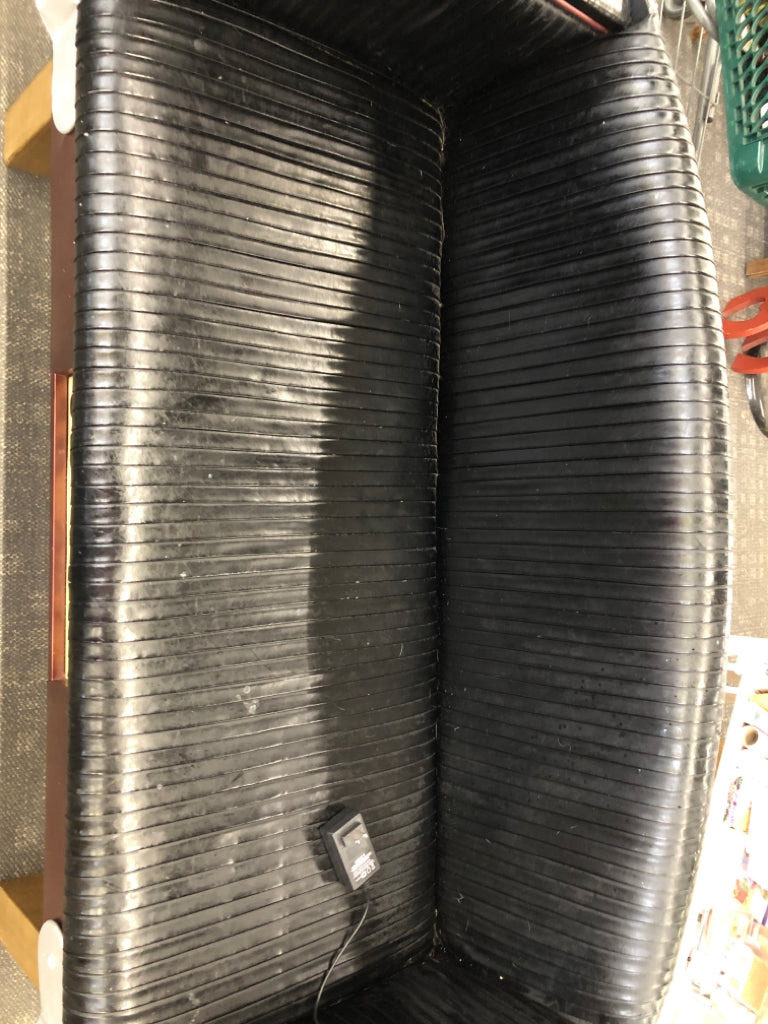 VTG STYLE CAR COUCH- LIGHTS & BLUETOOTH SPEAKER ON WOOD LEGS.