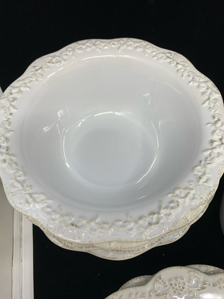 16PC SIMPLE SHABBY CHIC DINING SET.