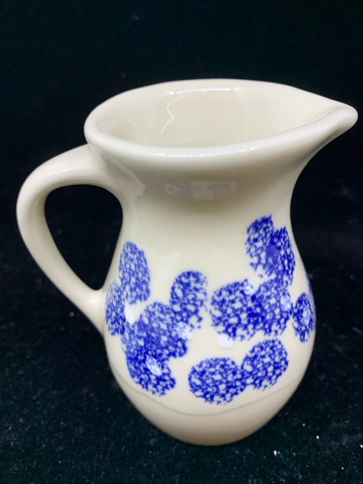SNOWMAN PITCHER.