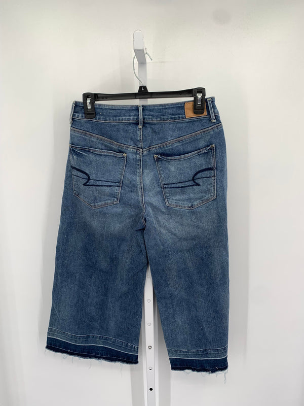 American Eagle Size 6 Juniors Cropped