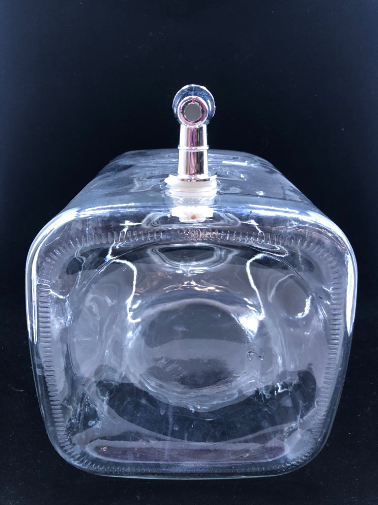 2 GALLON GLASS DRINKING DISPENSER.