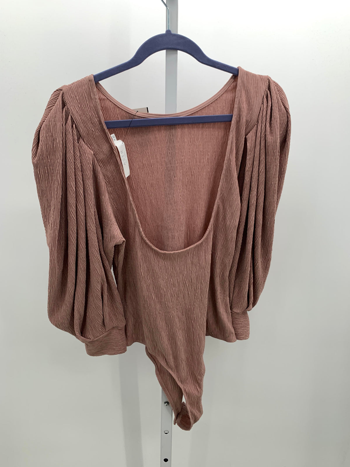 Size Medium Juniors Long Sleeve Shirt