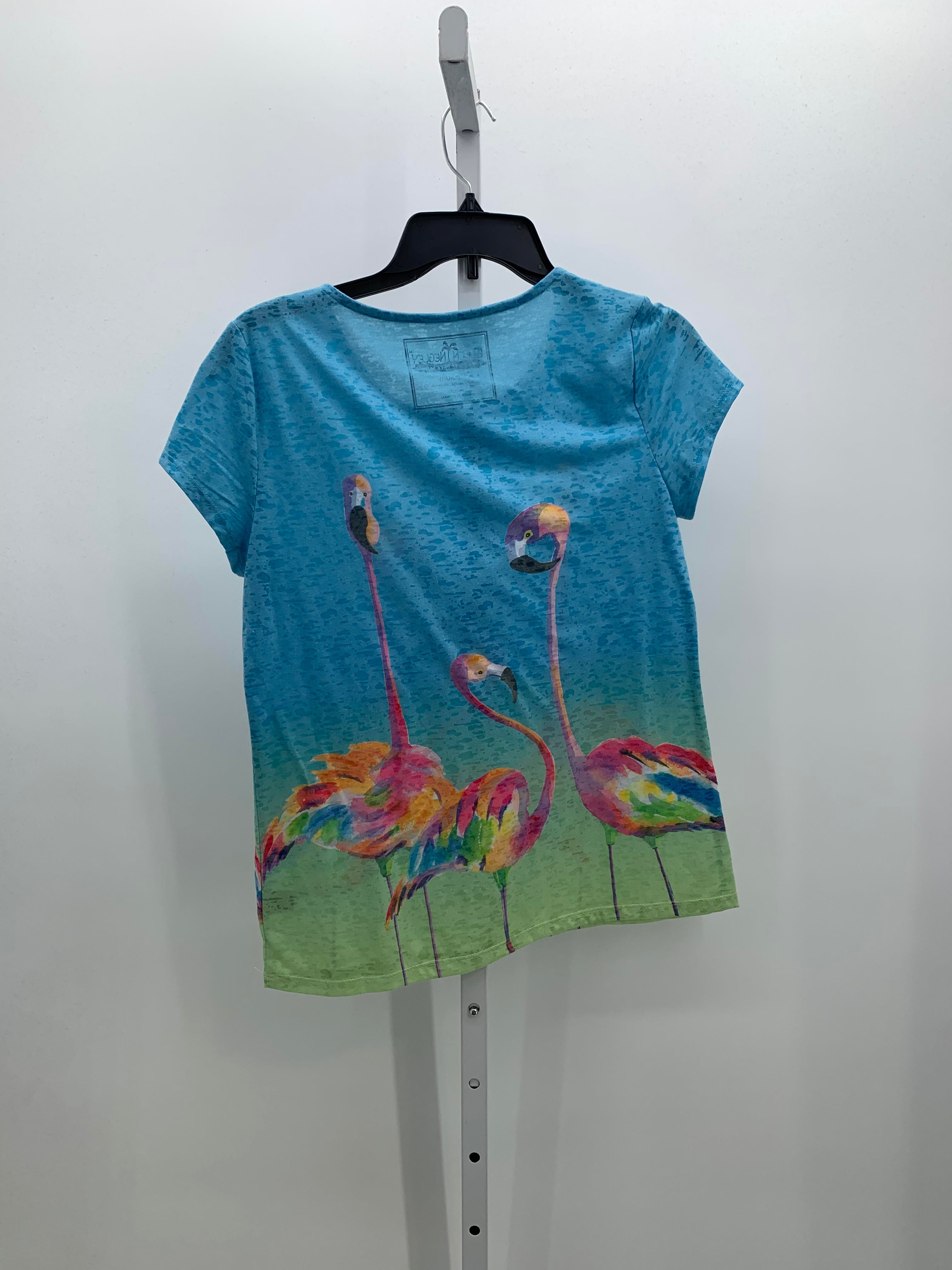 Size Medium Misses Short Sleeve Shirt