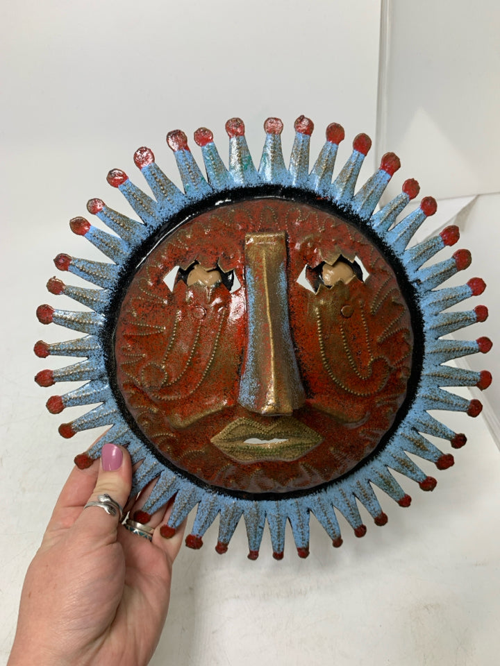 METAL MULTI COLORED SUN FACE.