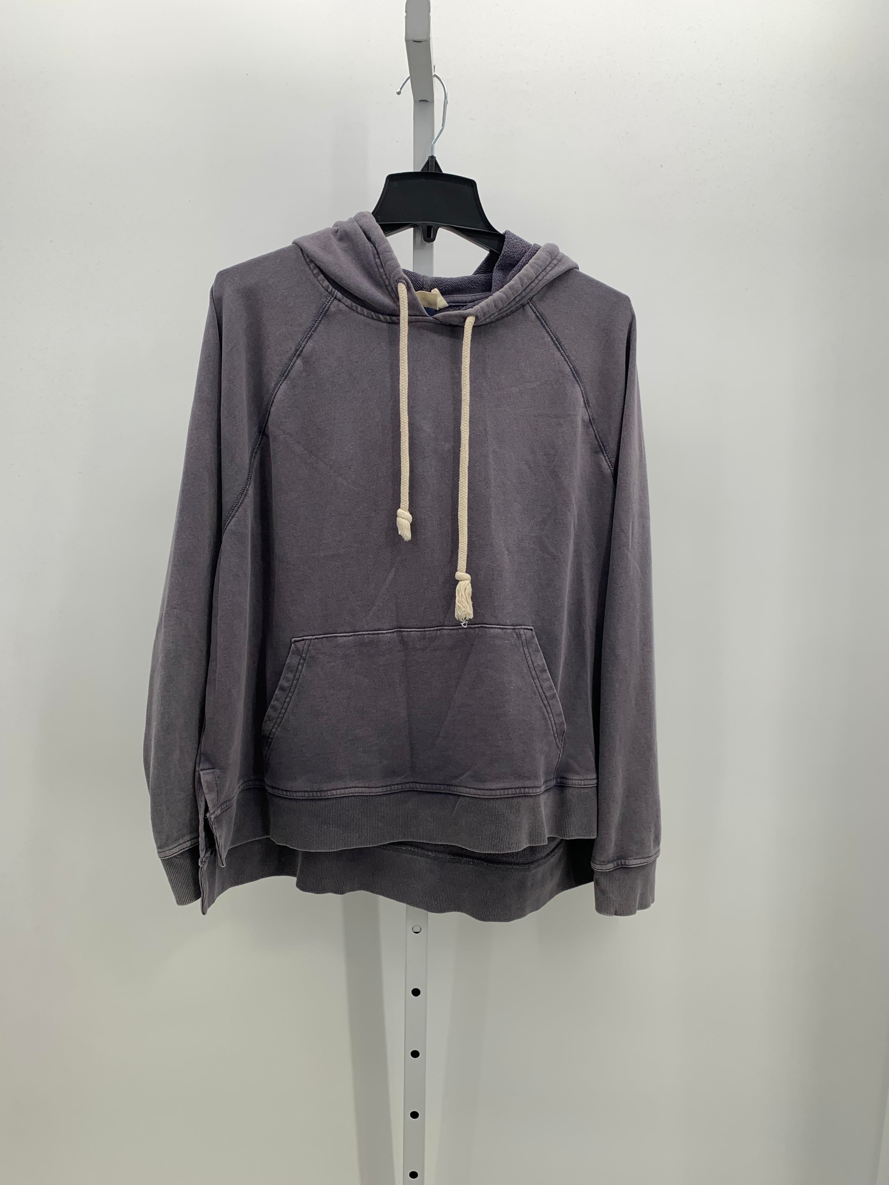 Universal Thread Size Extra Large Misses Long Sleeve Shirt