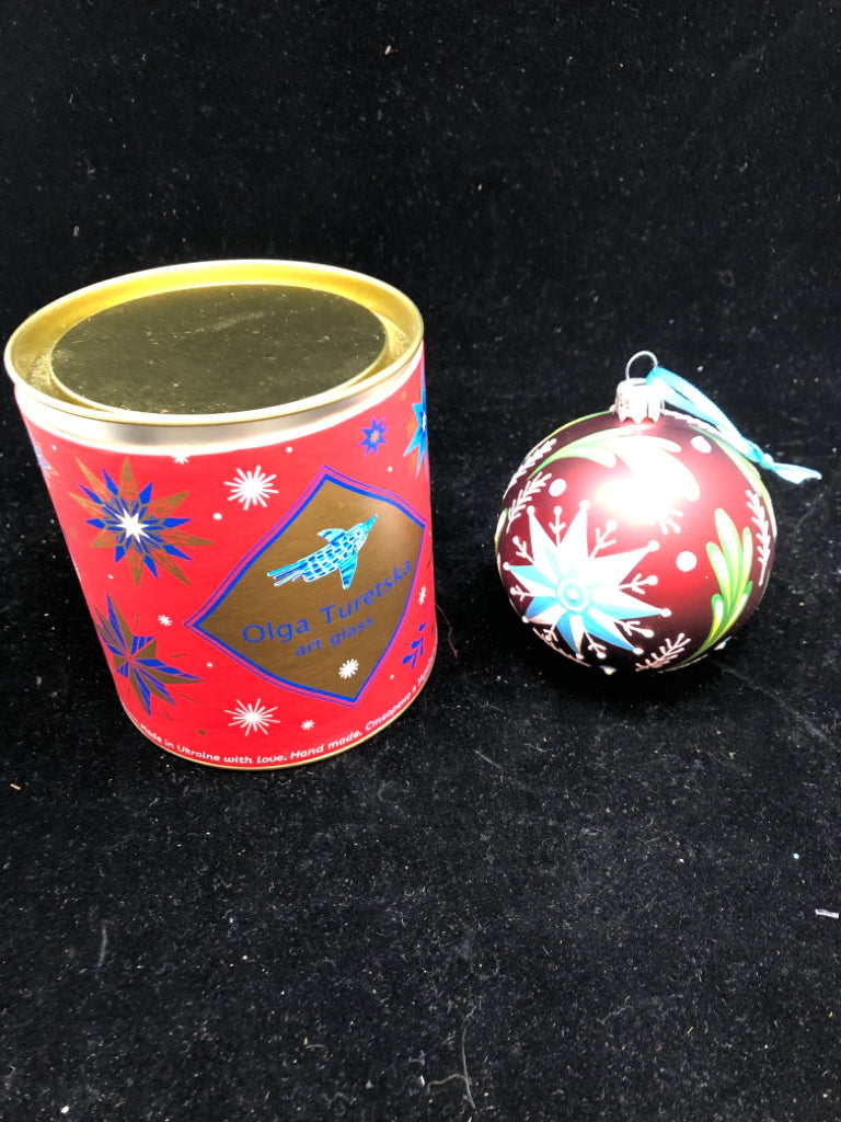NIB UKRAINIAN GLASS CHRISTMAS ORNAMENT.