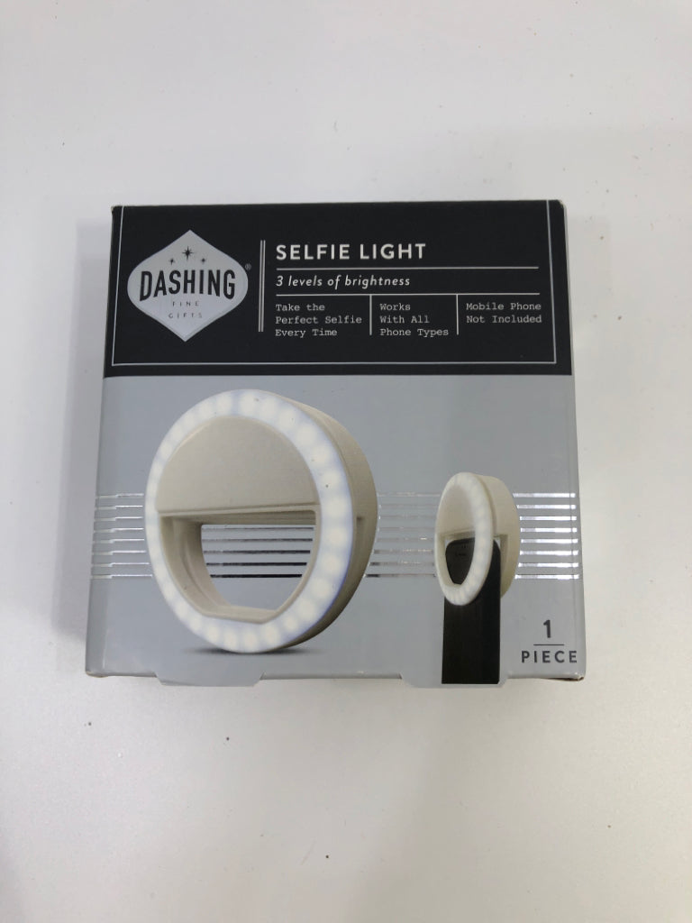 NIB SELFIE LIGHT.