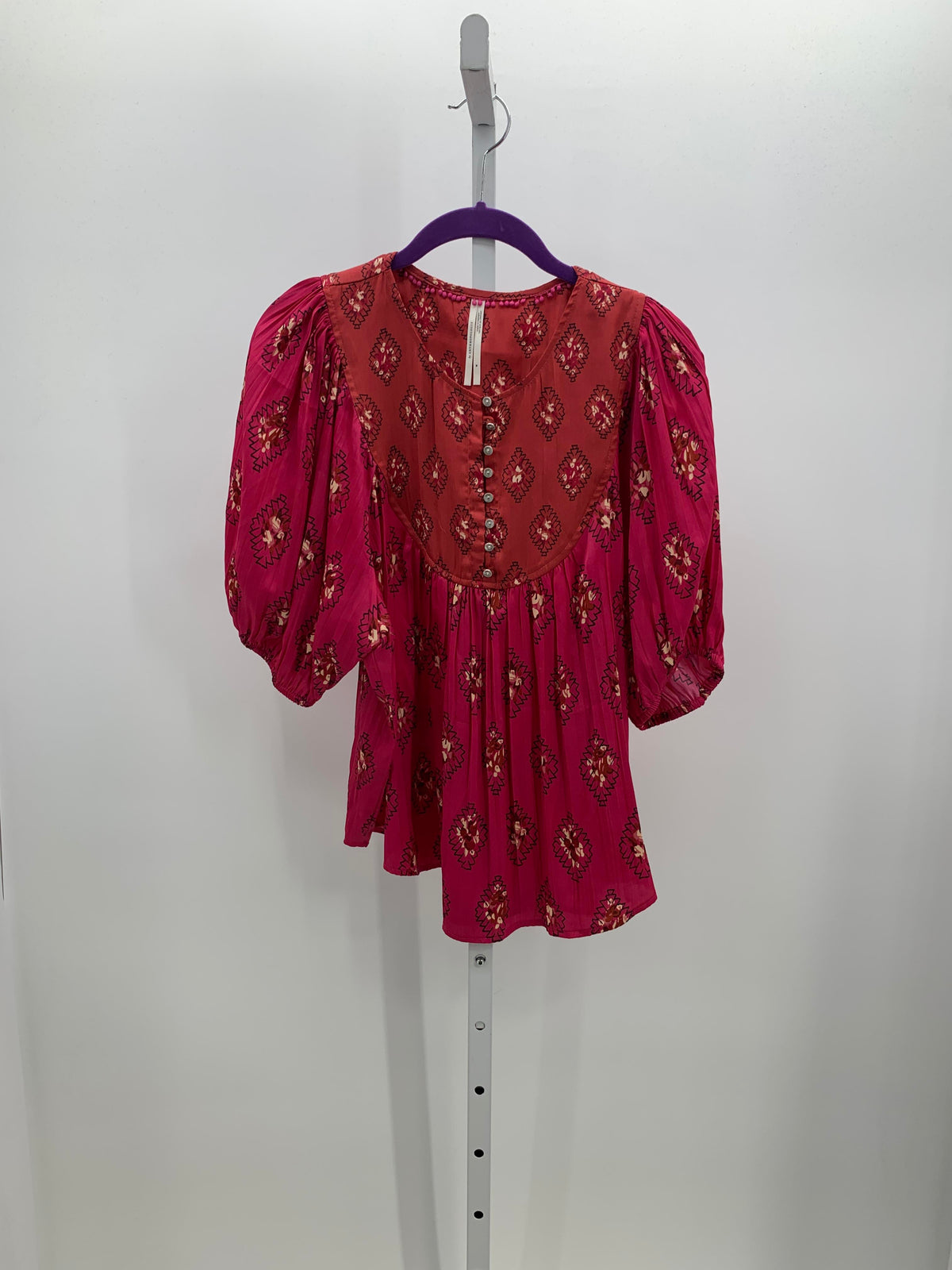 Anthropologie Size Medium Misses Short Sleeve Shirt
