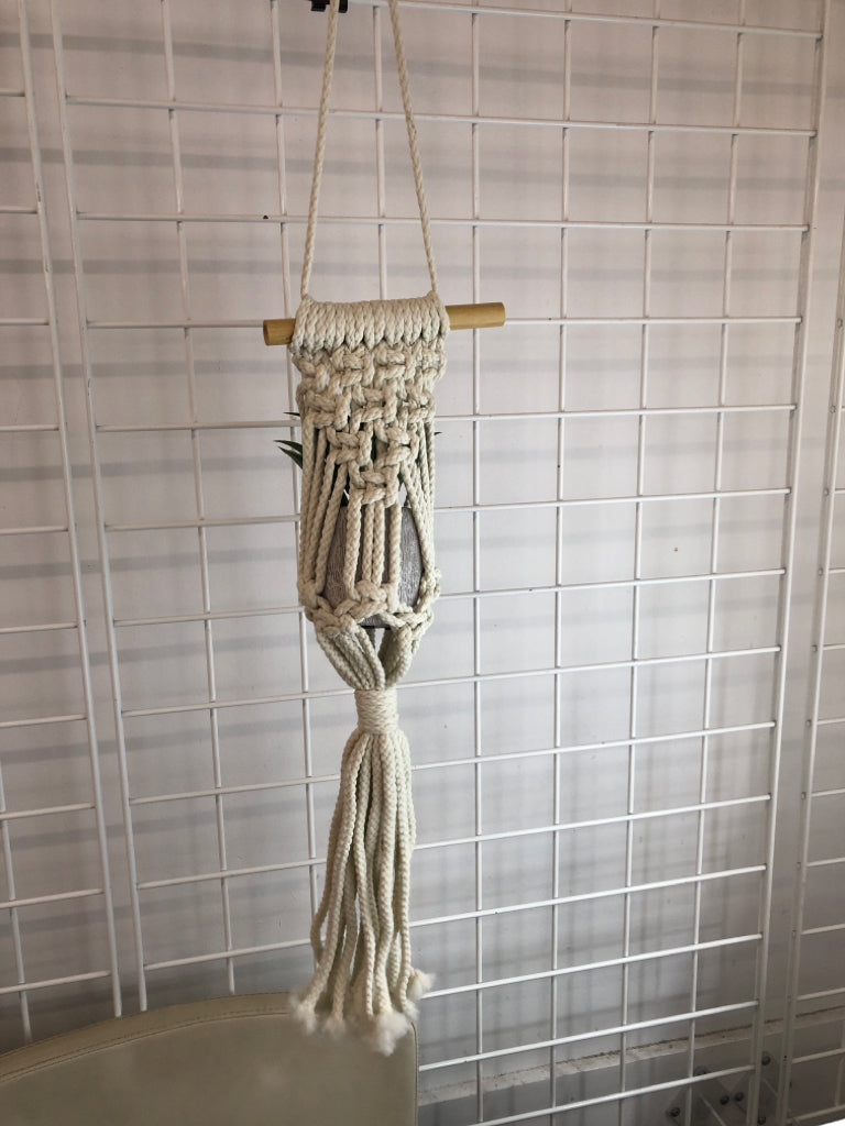 FAUX ALOE PLANT IN MACRAME PLANT HANGING.