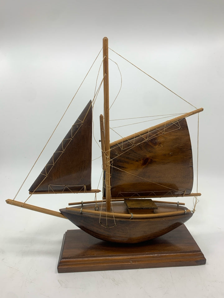 WOOD SAILBOAT W/WOOD SAILS.