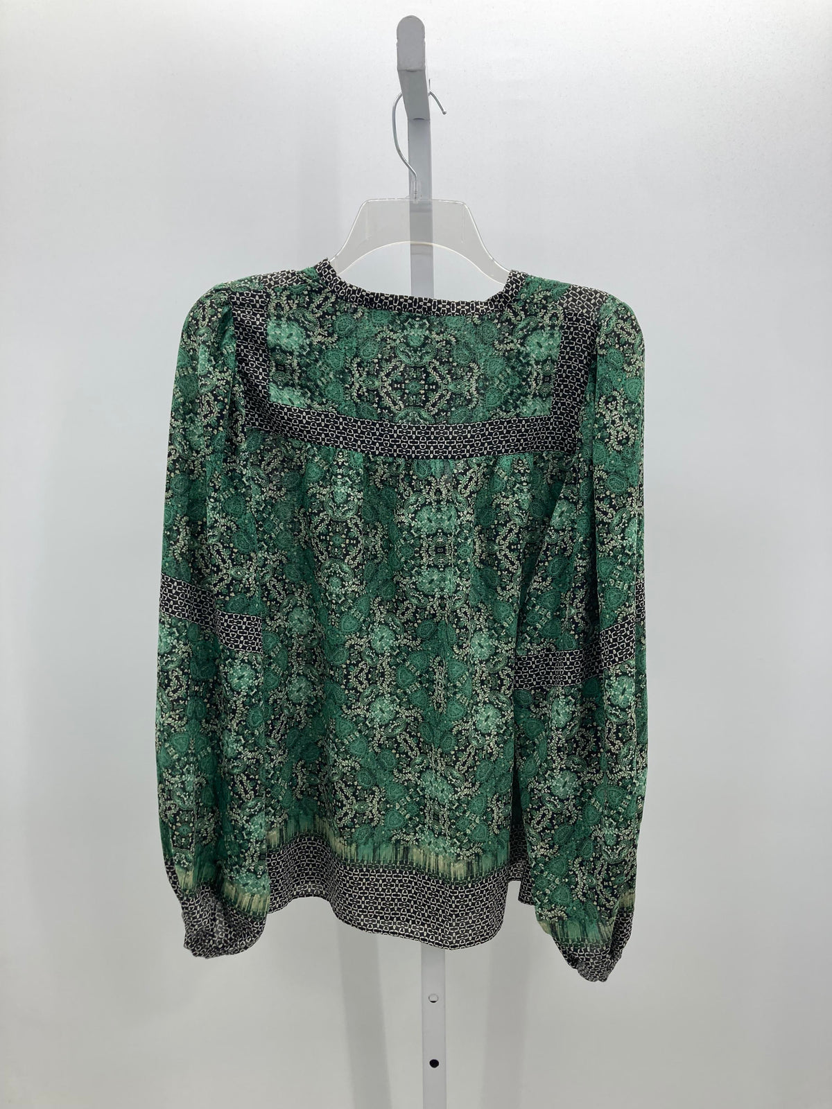 Rose & Olive Size Medium Misses Long Sleeve Shirt
