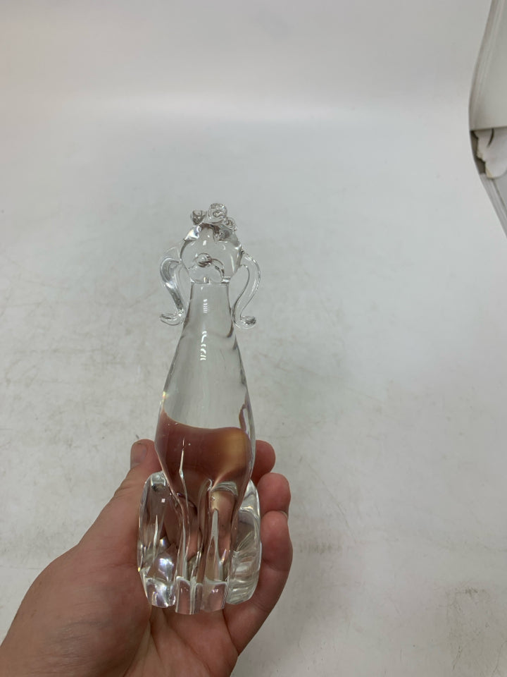 BLOWN GLASS SITTING POODLE.