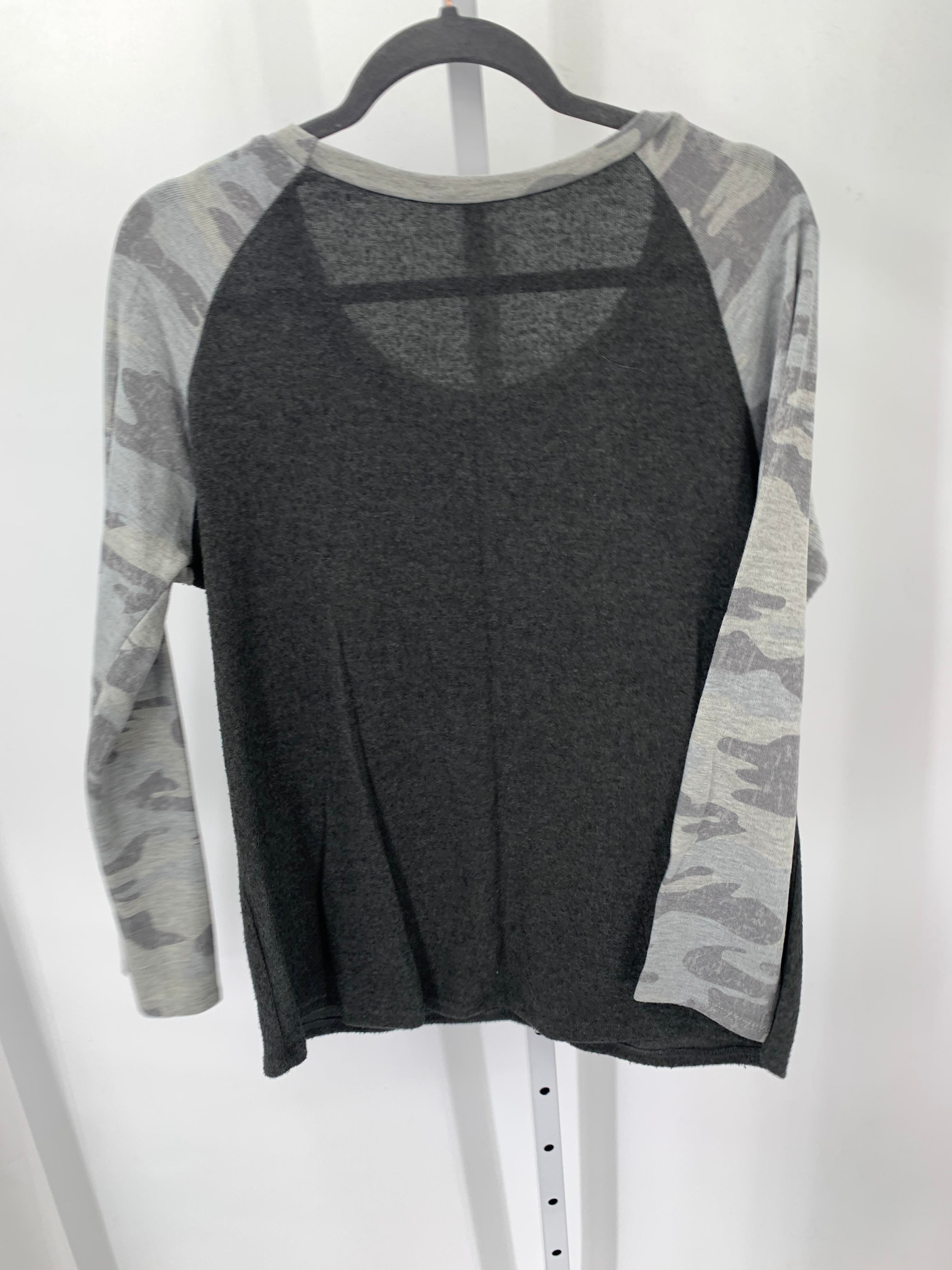 Mia & Tess Size Large Misses Long Sleeve Shirt