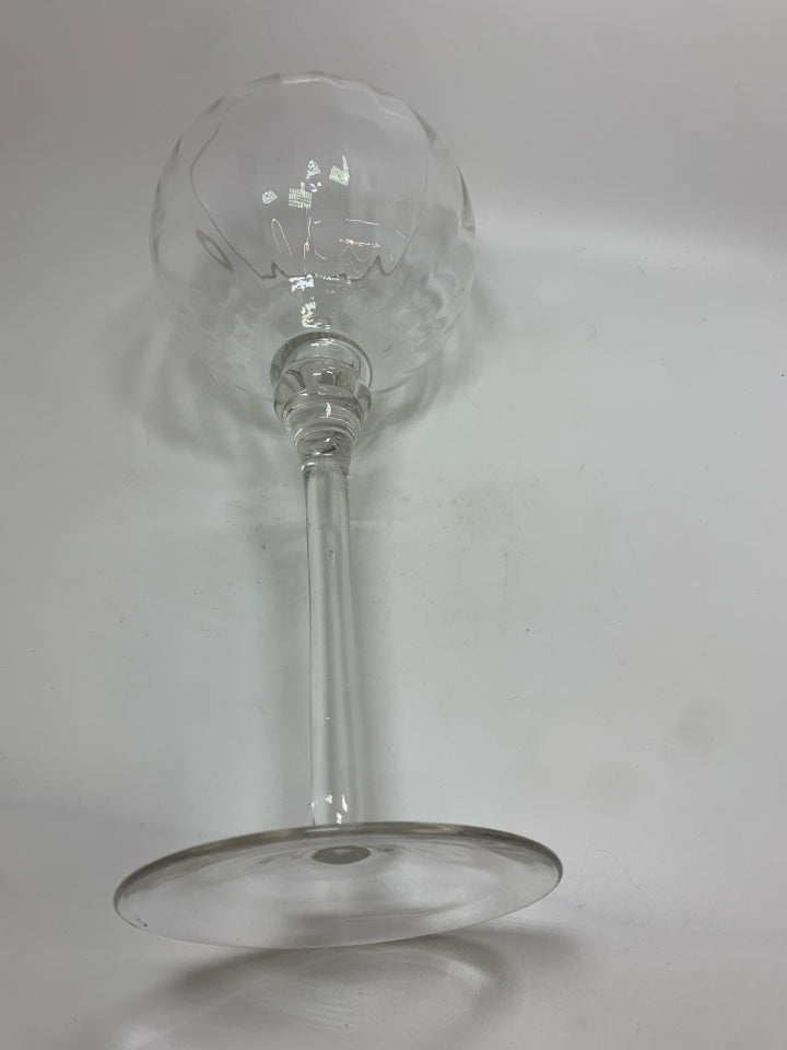 OVERSIZED BUTTERFLY CLEAR CANDLE HOLDER.