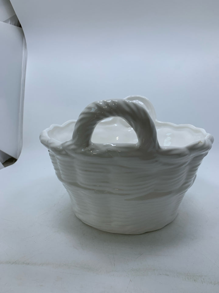 CERAMIC BASKET WEAVE PLANTER W/ HANDLES.