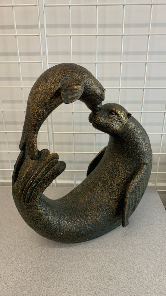 Figurine
