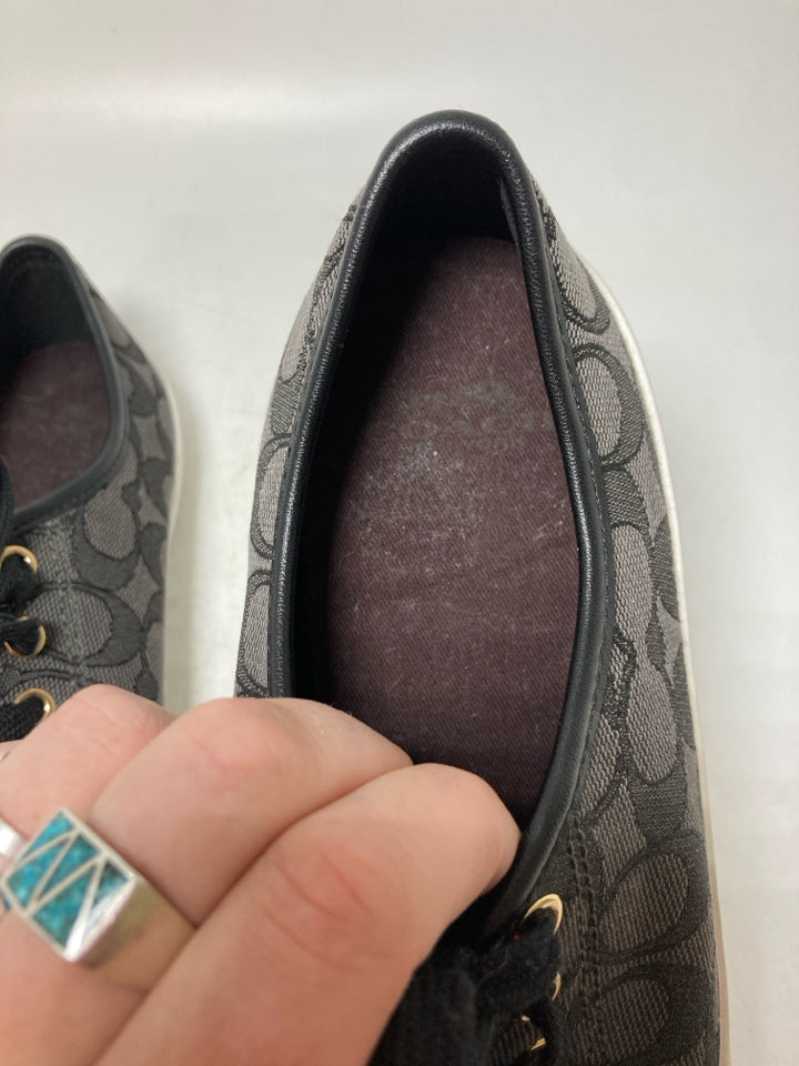 Coach L Shoe Size 8.5 Ladies Shoes