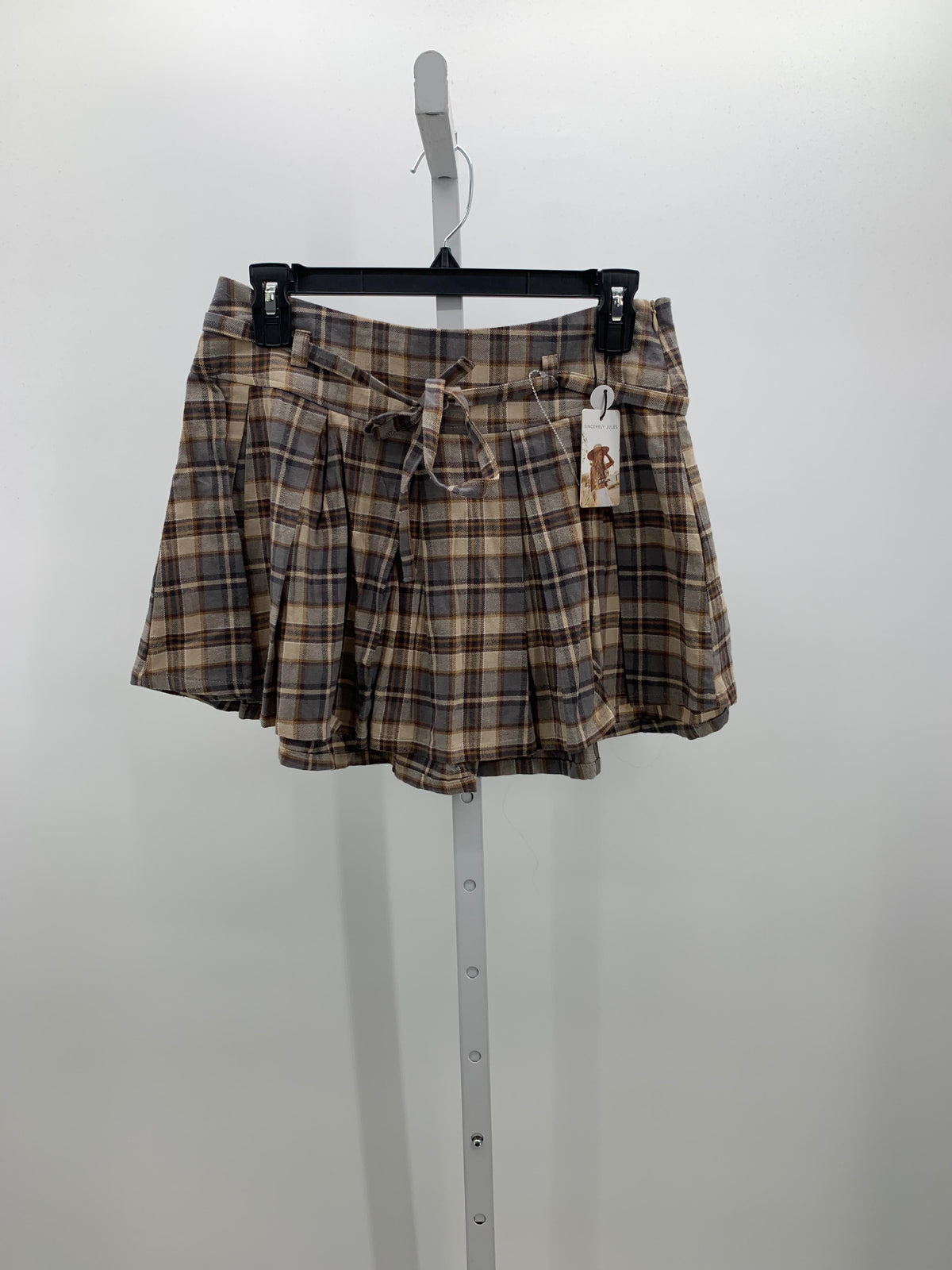 SINCERELY JULES Size Medium Misses Skirt