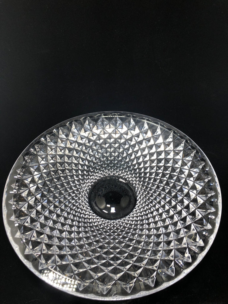 LEAD CRYSTAL DIAMOND CUT BOWL.