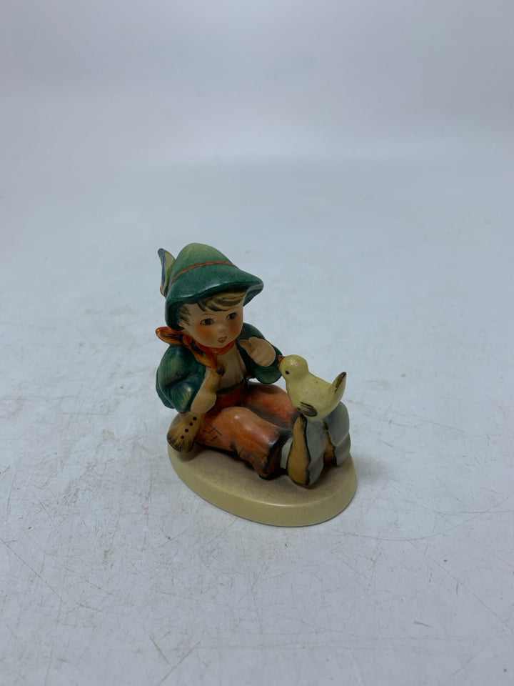VTG HUMMEL "SINGING LESSON" #63 FIGURINE.
