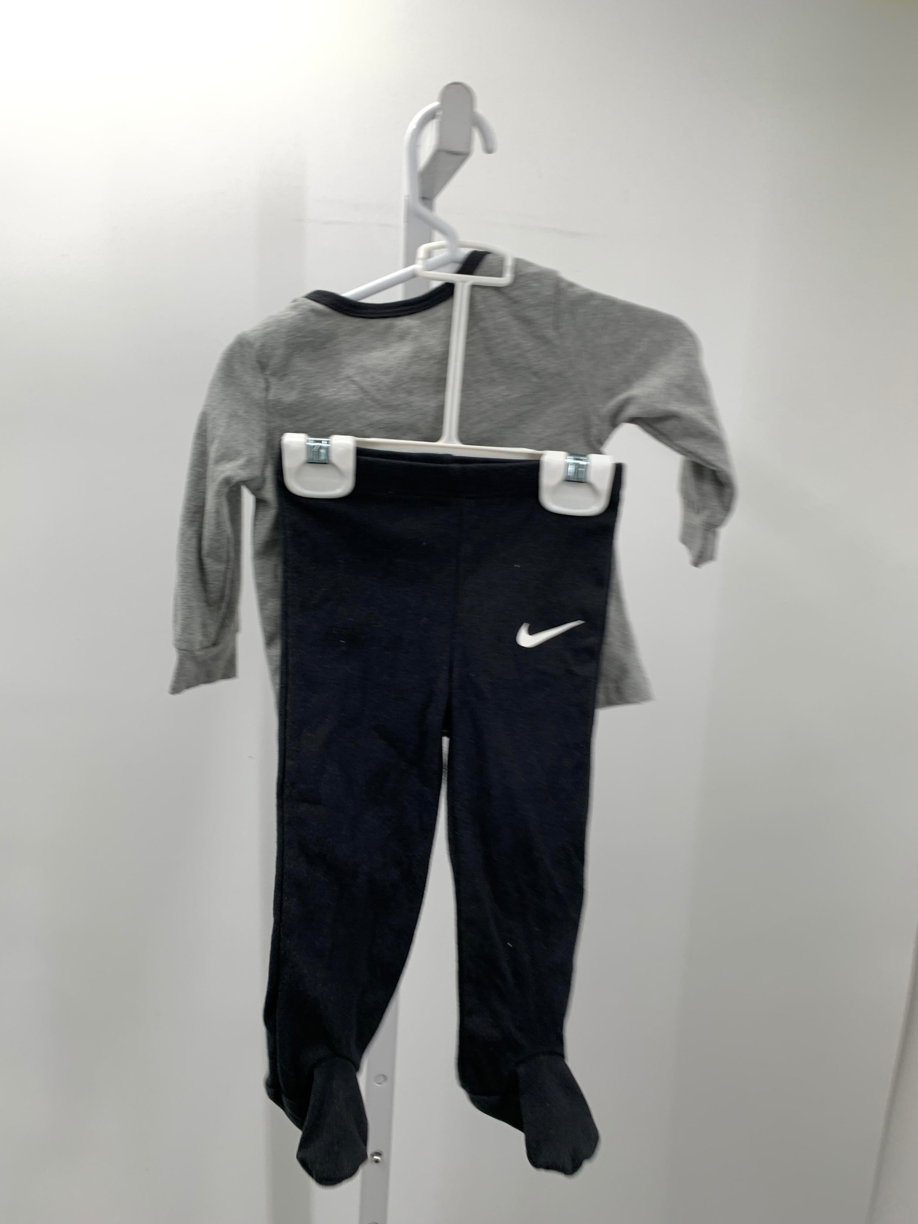 KNIT SHIRT AND PANTS