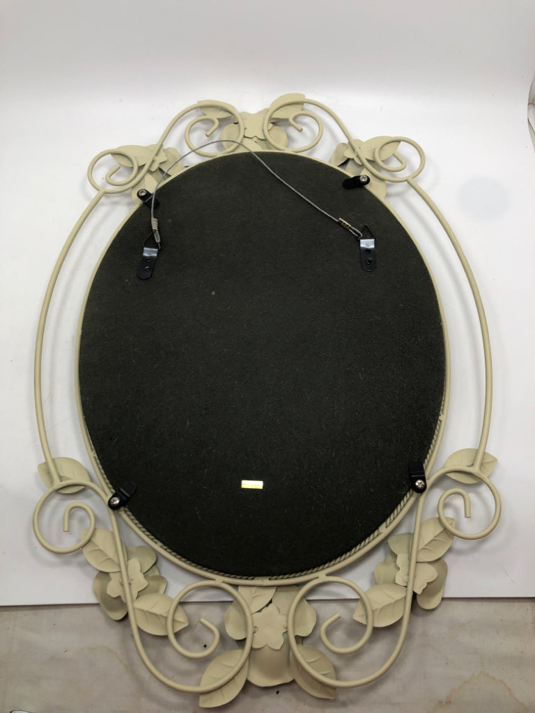 METAL FLOWER MIRROR.
