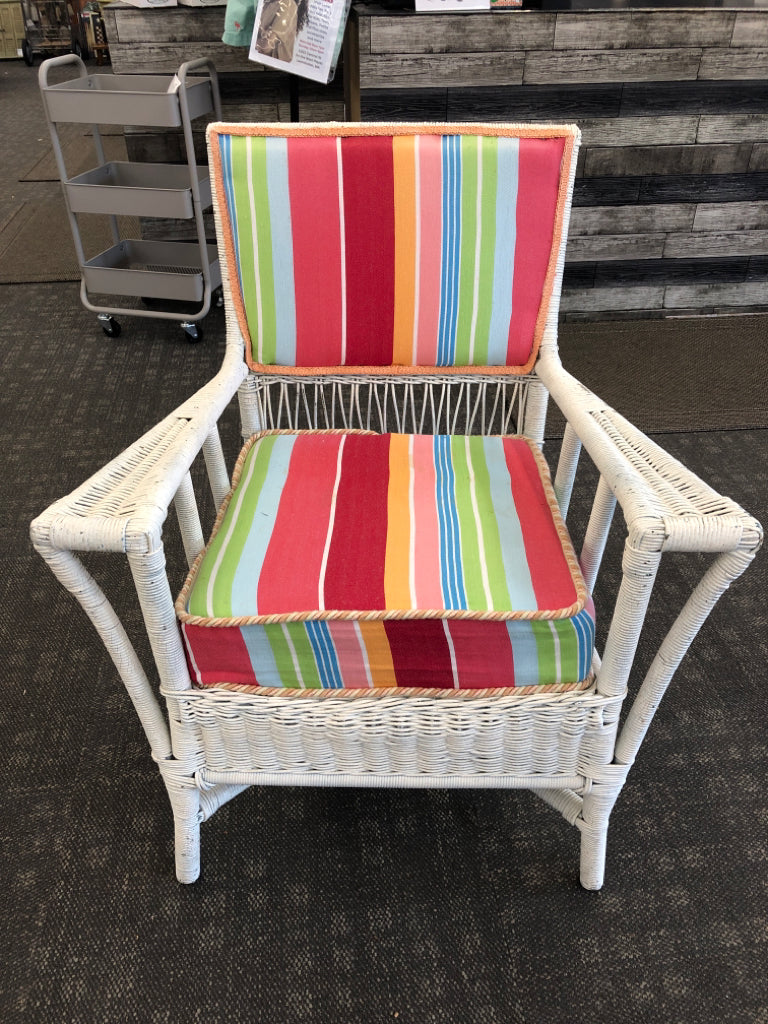 OUTDOOR WICKER CHAIR W/STRIPE CUSHION.