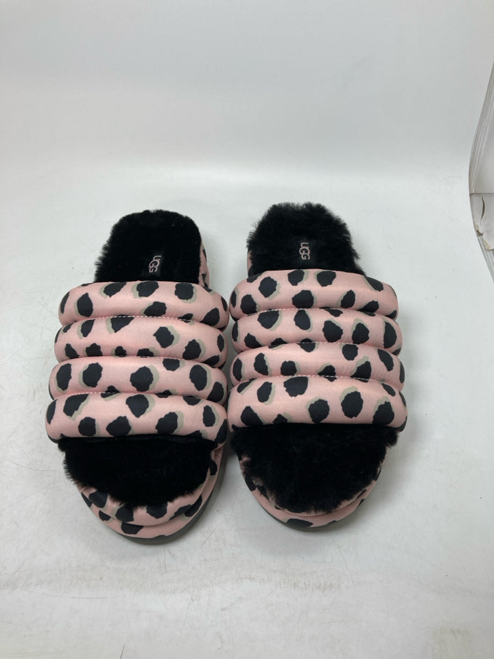 UGG 1127074 Maxi Slide Cheetah Print Sandals