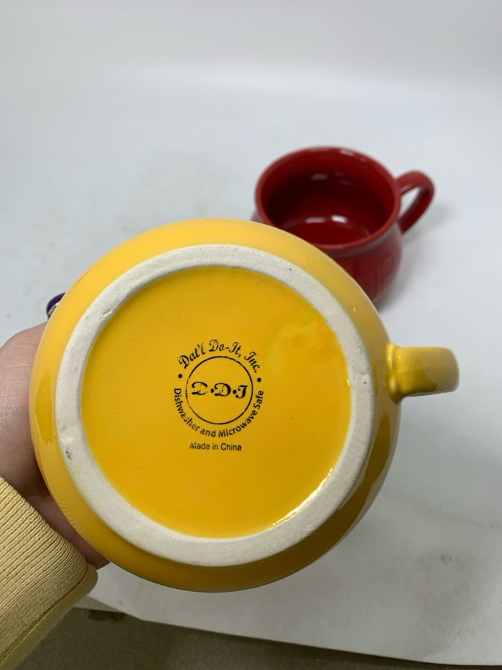 RED/YELLOW SOUP MUGS.