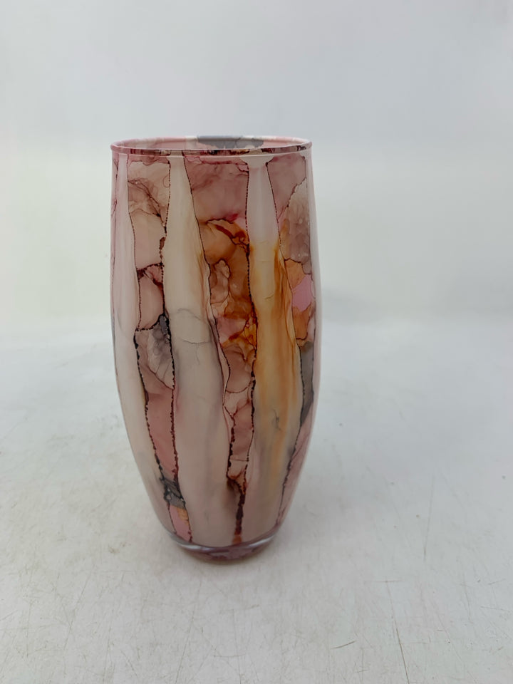 GLASS VASE W/ PRINTED PINKS LINES.