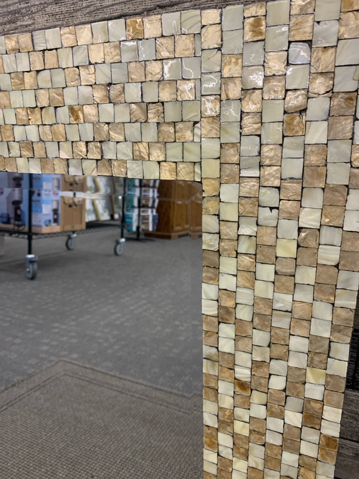 WHITE MOSAIC MIRROR W/GOLD ACCENTS.