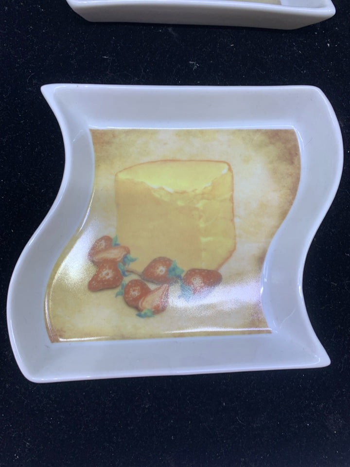 5PC CHEESE PATTERN SERVING SET.
