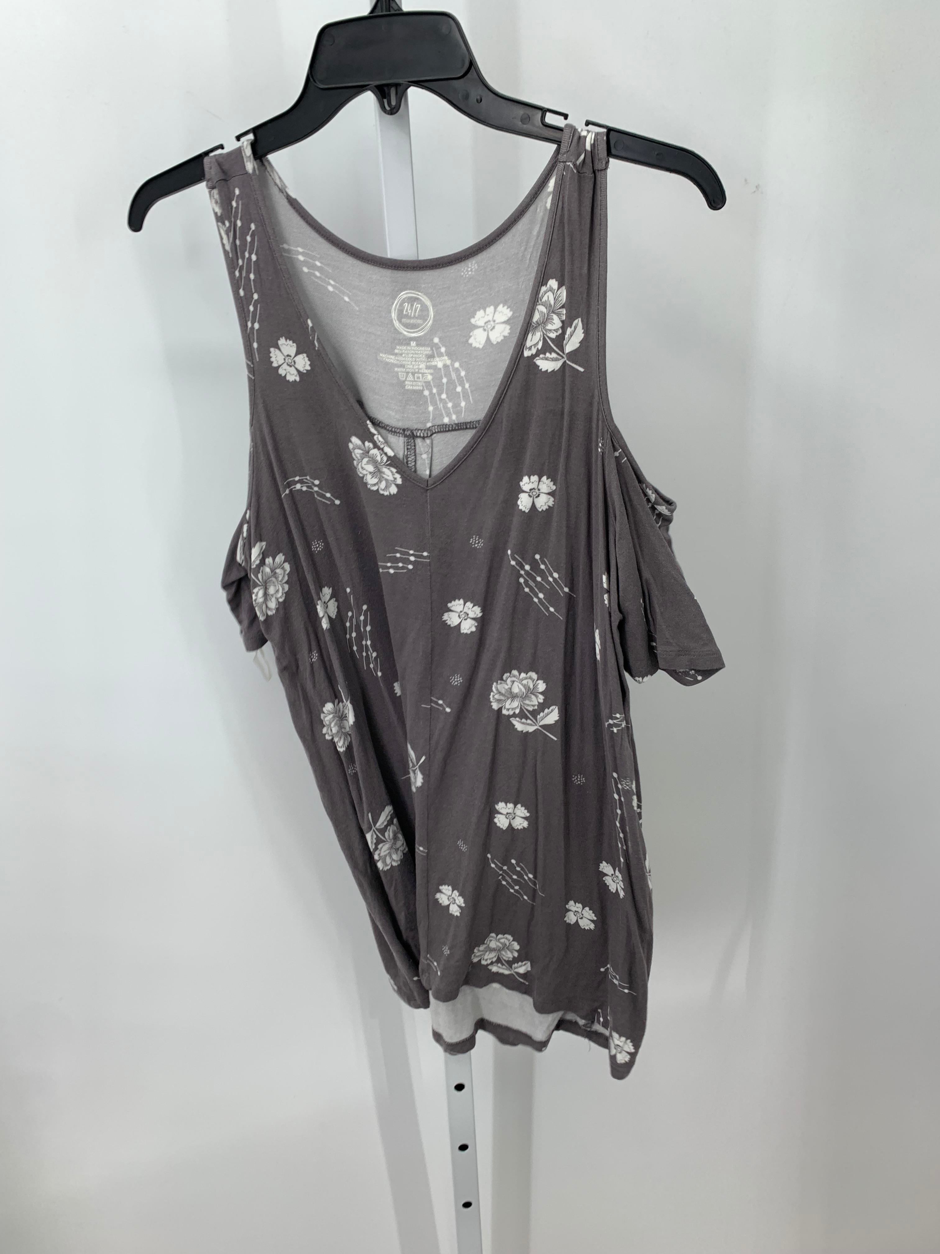 Maurices Size Medium Misses Short Sleeve Shirt