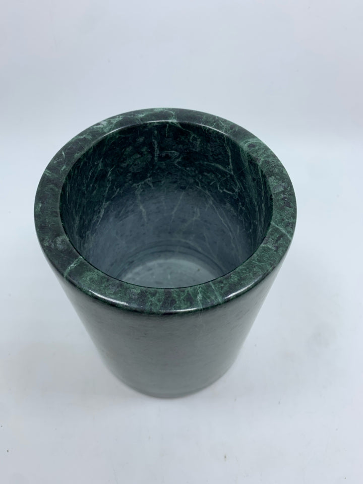 GREEN MARBLE UTENSIL HOLDER.